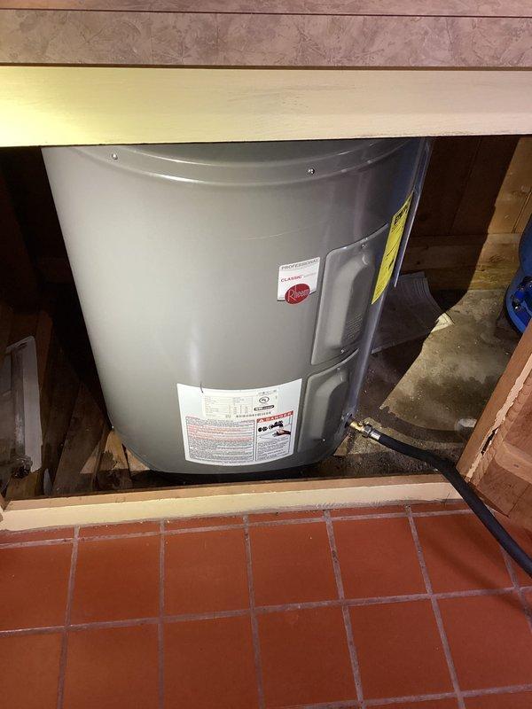 Completed reverse osmosis filter replacement and water heater flush service. Replaced all RO system filters per manufacturer specifications to restore optimal water filtration performance. Performed full drain and flush of the water heater to remove sediment buildup and maintain heating efficiency.