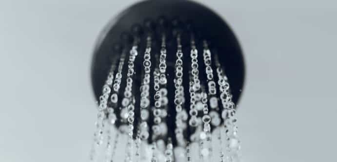 water coming from showerhead
